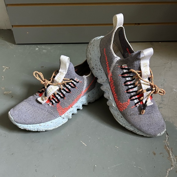 Nike Space Hippie 01 ‘This Is Trash’ - Picture 9 of 9